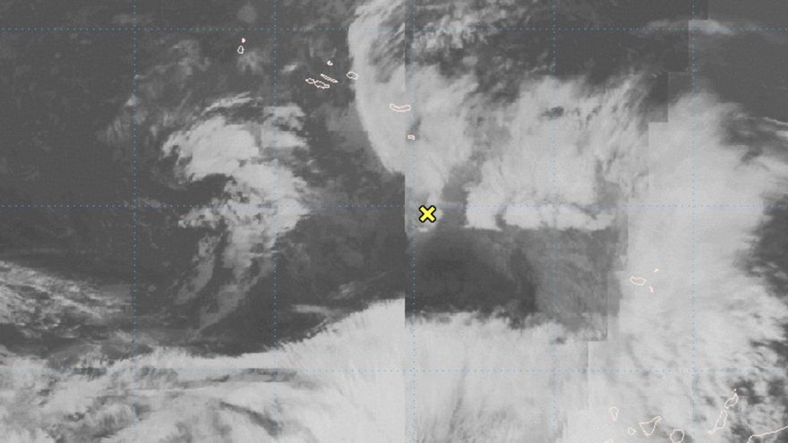 El centro de huracanes de Estados Unidos vigila la evolución de la borrasca Óscar, que afectará a Canarias