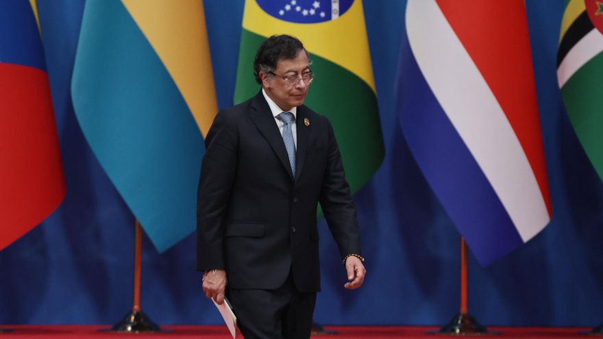 Petro invitará al papa León XIV a que visite Colombia