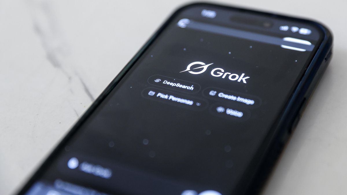 Midieron cómo responden los chatbots y el resultado inquieta: ya superan a los humanos en halagos por un amplio margen