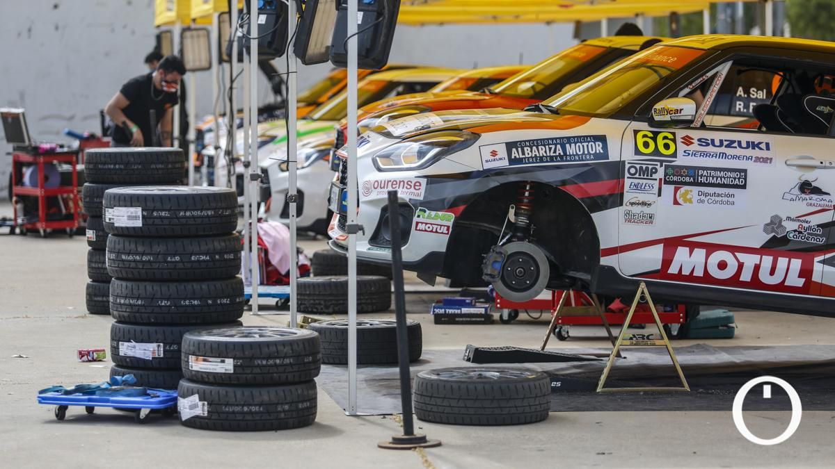 Parque cerrado del XXXVIII Rallye Sierra Morena