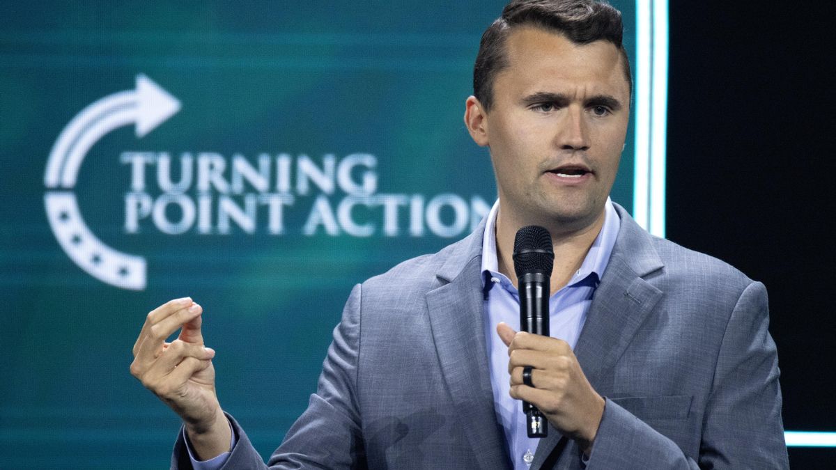 Fotografía de archivo del fundador de la organización conservadora Turning Point Action, Charlie Kirk. EFE/CRISTOBAL HERRERA-ULASHKEVICH
