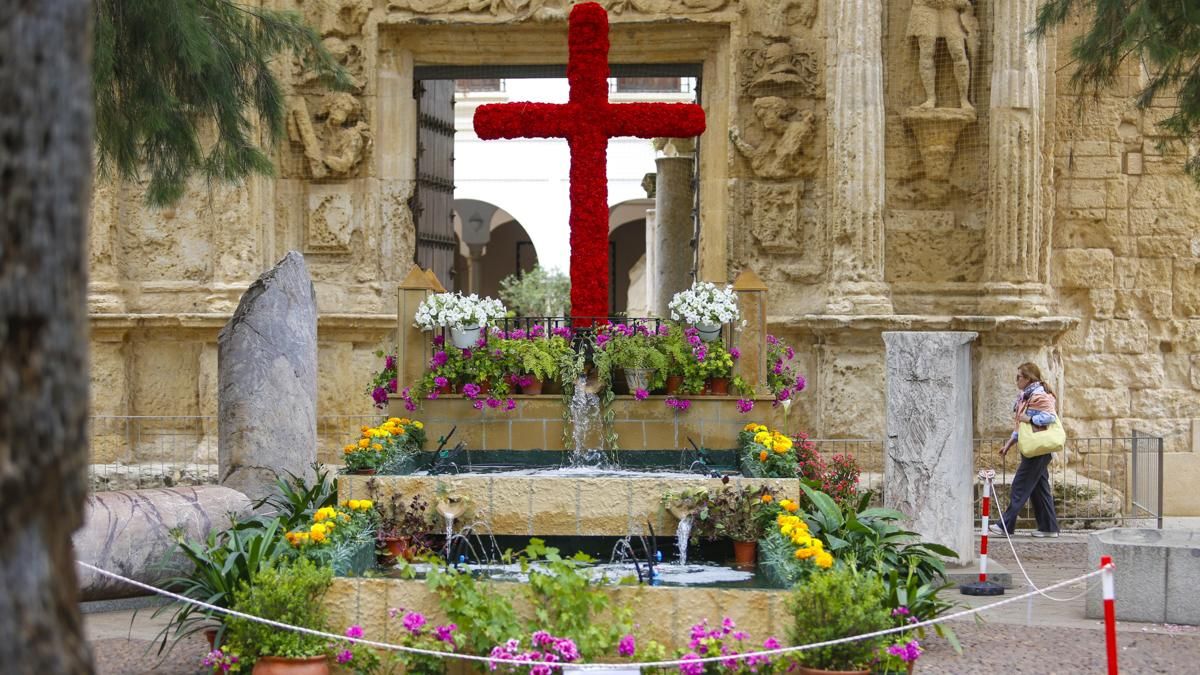 Cruces de Mayo 2026 - AA.VV. La Medina