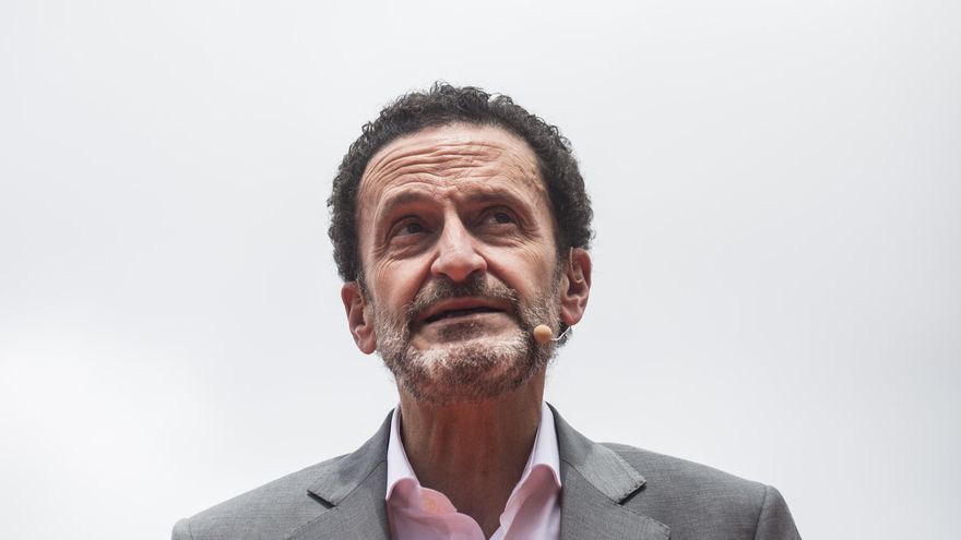 El candidato de Ciudadanos (Cs) a la Presidencia de la Comunidad de Madrid, Edmundo Bal, durante un acto del partido en la Plaza del Dos de Mayo.