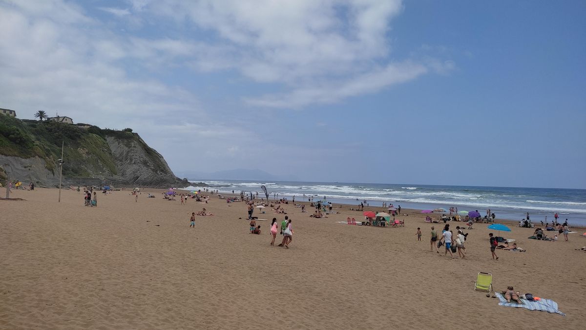 Una playa de Bizkaia.