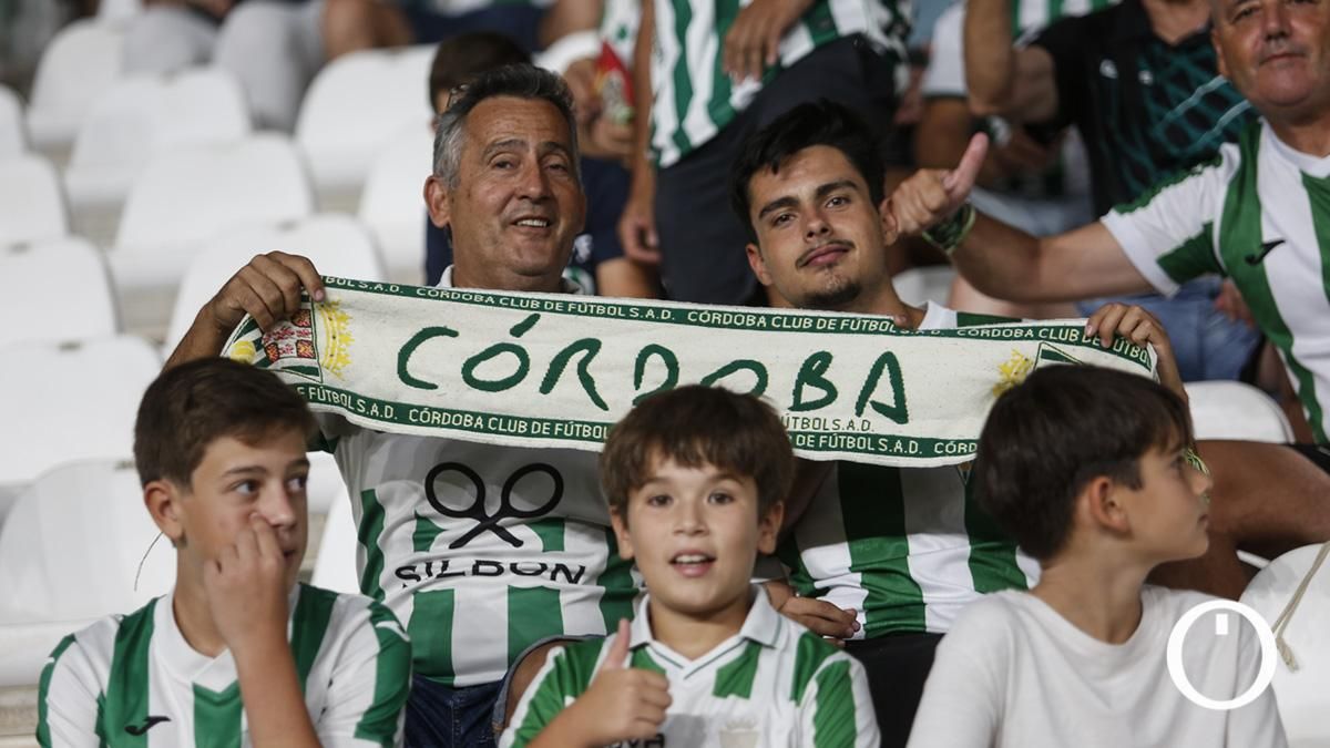 Grada Blanquiverde del Córdoba CF - CD Castellón