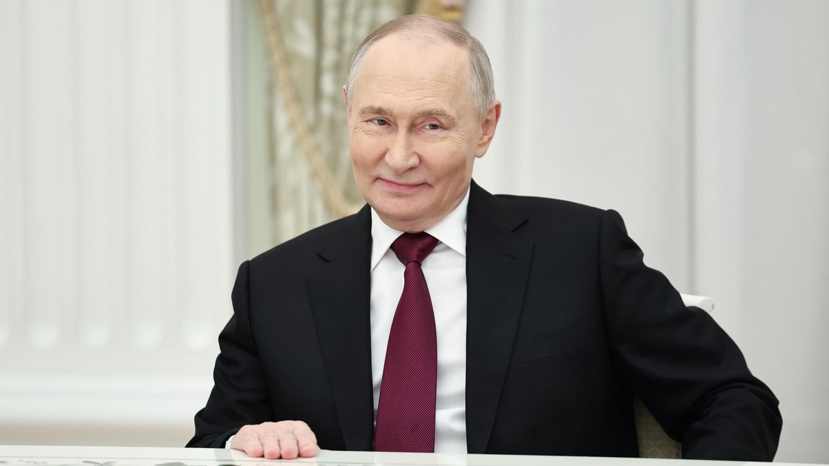Putin advierte a Europa: "No iremos a una guerra, pero si la UE quiere luchar, estamos preparados"