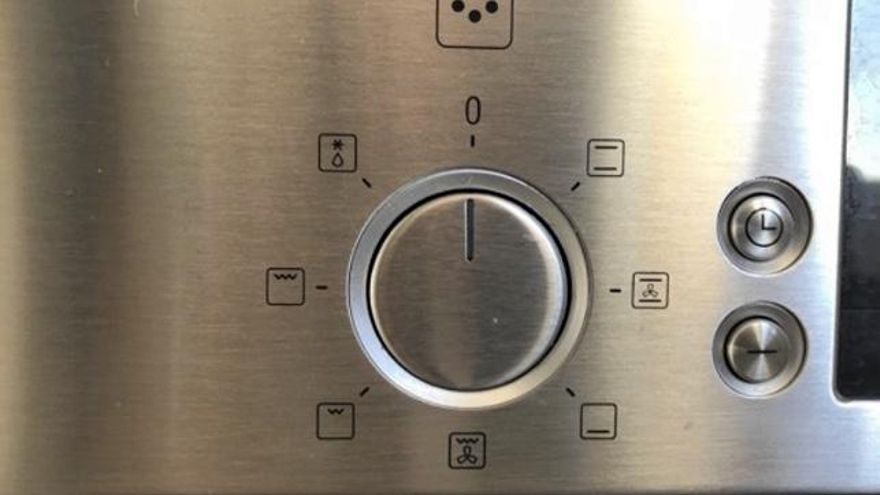 Control de mandos de un horno