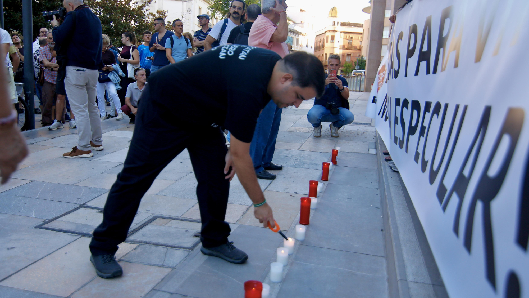 Concentración por la muerte de Maricarmen