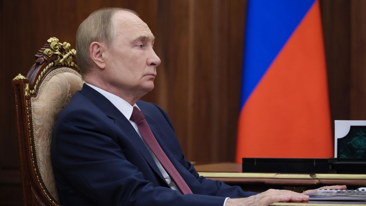 La UE adelanta a enero de 2027 la prohibición de compra de gas licuado ruso en un nuevo paquete de sanciones