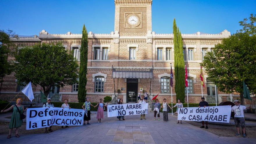 Almeida acusa a Exteriores de "okupación ilegal" por no desalojar Casa Árabe y anuncia acciones legales