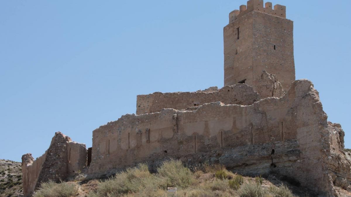 Castillo de Cadrete una fortaleza musulmana magnifica