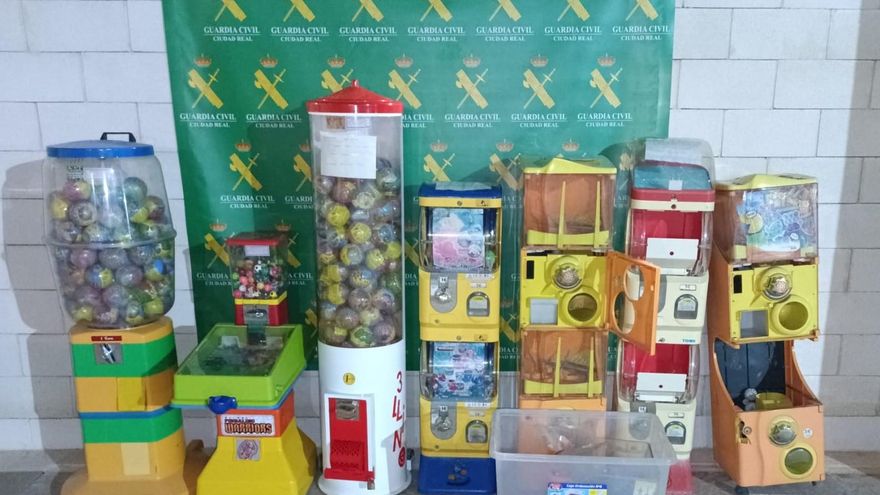 Material incautado en la operación de la Guardia Civil.