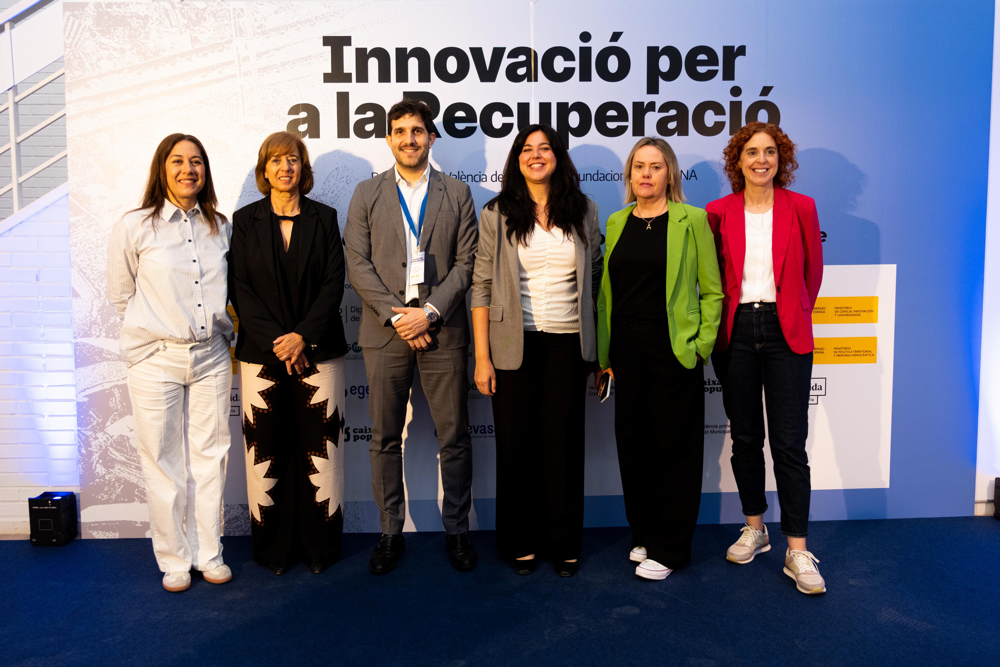 Algunos de los asistentes a la jornada 'Innovació per la Recuperació. Reconstruint València després de les inundacions de la DANA'.