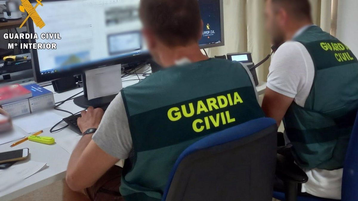 Investigado un hombre en Canarias por instalar un dispositivo de localización en el coche de su expareja