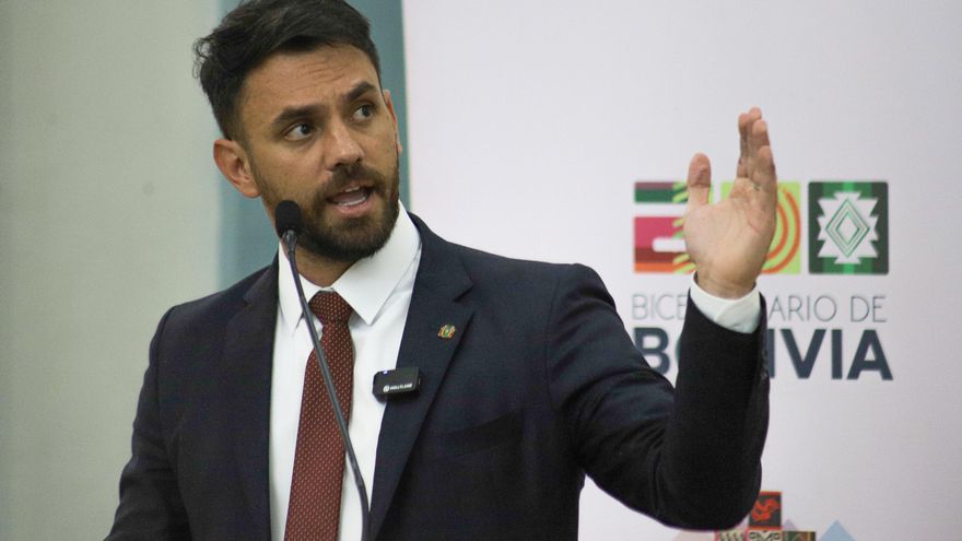 Eduardo del Castillo, el candidato oficialista resistido por Evo Morales y la oposición