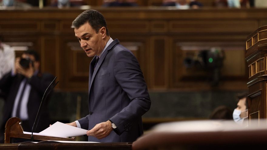 El presidente del Gobierno, Pedro Sánchez, interviene en la sesión plenaria, en el Congreso de los Diputados.