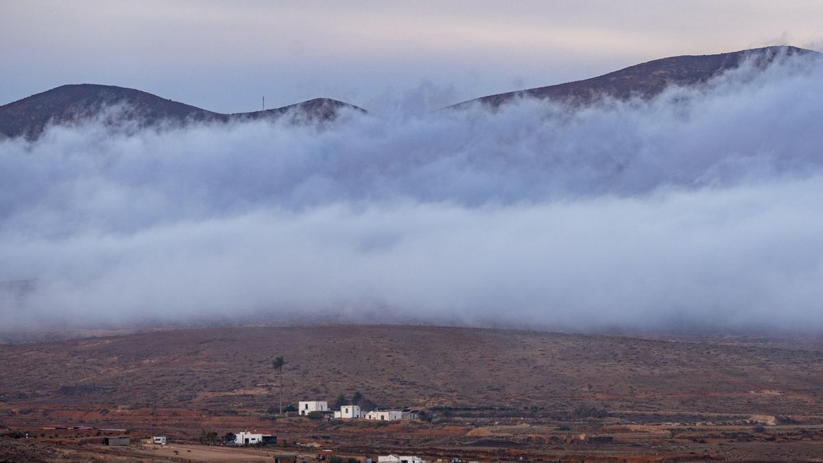 Las temperaturas se mantienen altas este lunes mientras las nubes cubren el norte de las islas