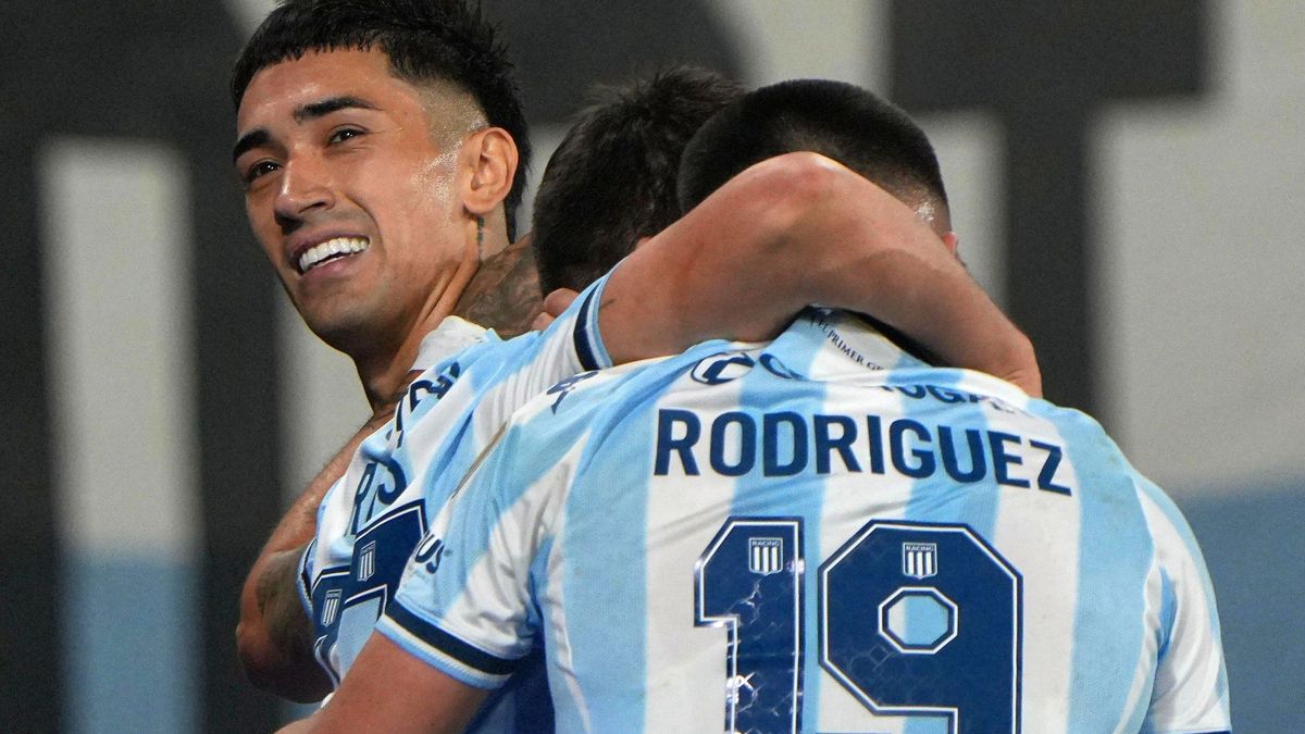 Racing le ganó a Vélez y pasó a las semifinales de la Libertadores