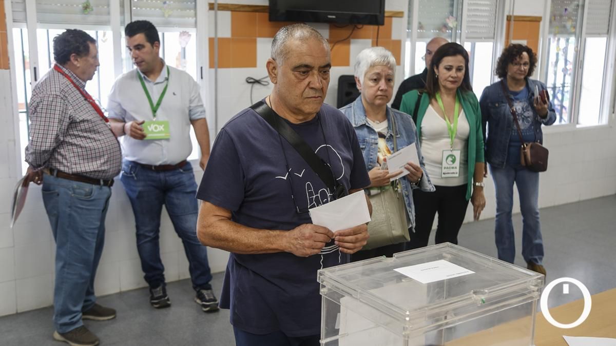 Votaciones 28M en CEIP Alcalde Jiménez Ruiz