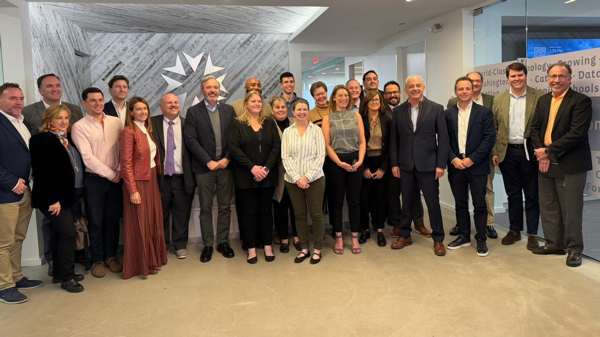 El viaje de Azcón a EEUU: cinco días con empresarios y la rectora de la Unizar para analizar los centros de datos