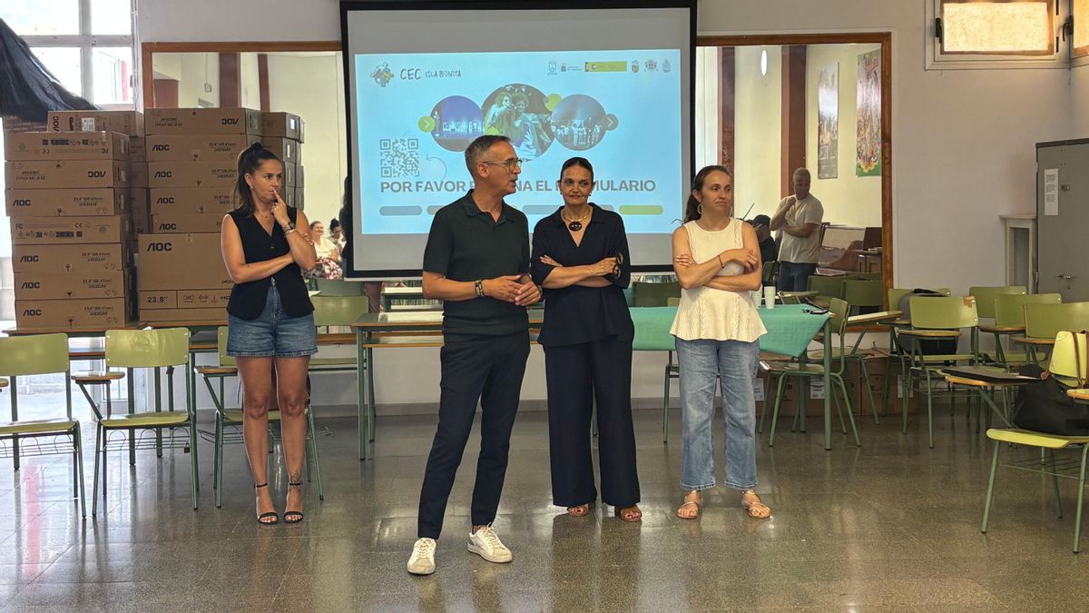 El Congreso  Educativo Isla Bonita coordina con cerca de 30 centros de La Palma los detalles del  simposio que supera ya el 75% del aforo