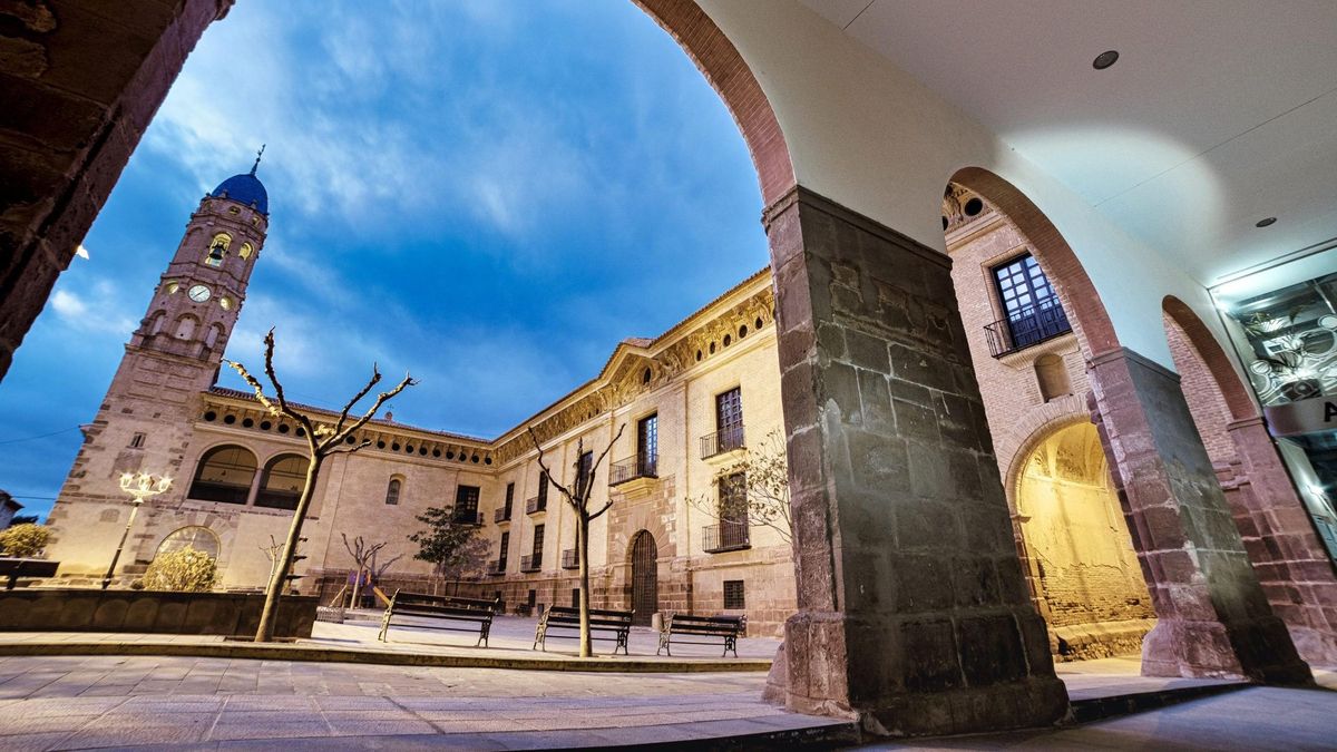 Denuncian agresiones homófobas en las fiestas de Morata de Jalón, en Zaragoza: "Son hechos que no podemos tolerar"