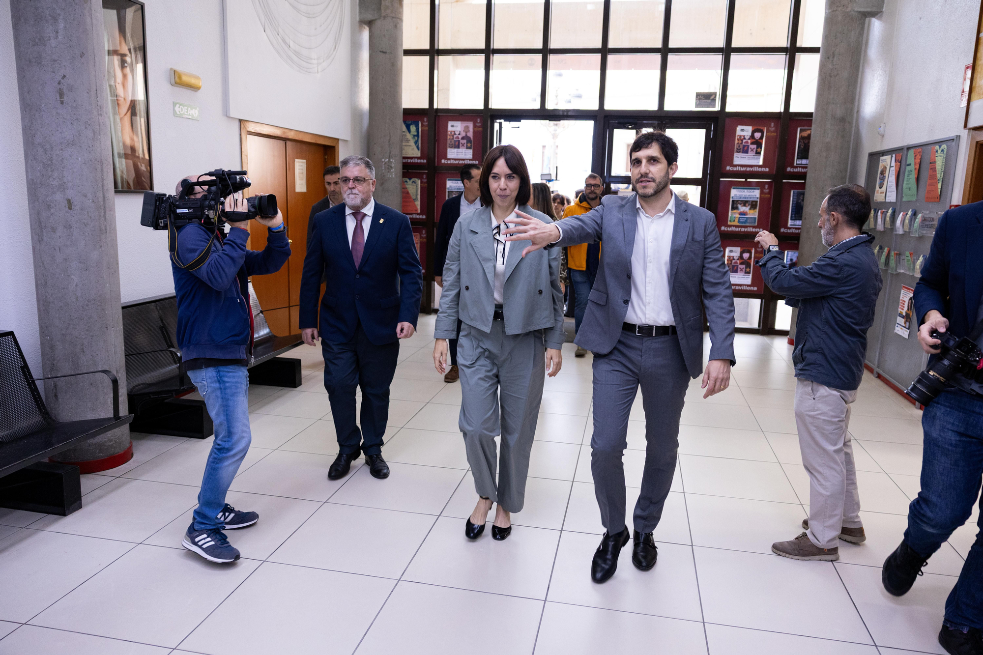 La ministra de Ciencia, Innovación y Universidades, Diana Morant, a su llegada a Villena.