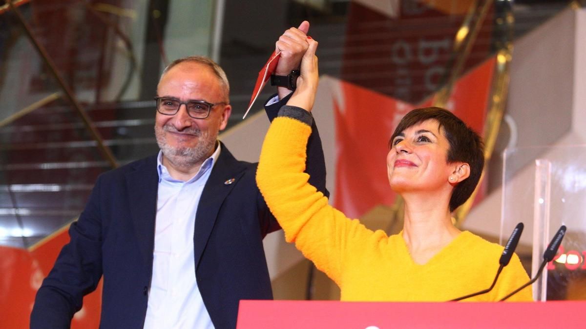 Olegario Ramón en un mítin del PSOE.