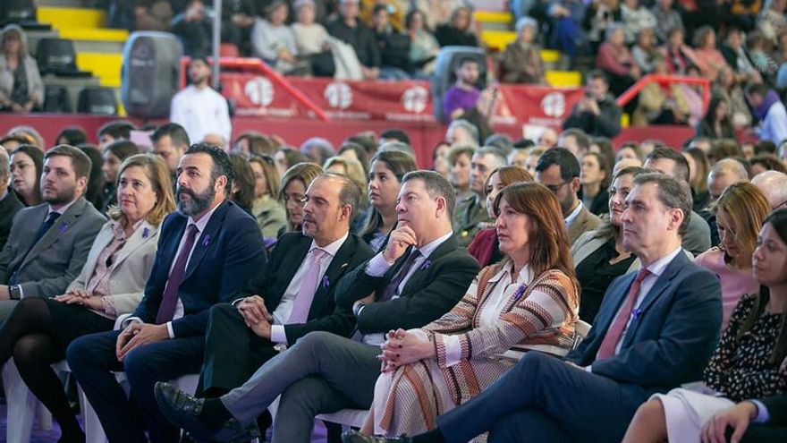 Acto institucional por el 25N