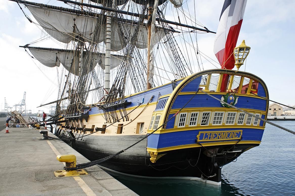 'L’Hermione', en el muelle de Santa Catalina. (ALEJANDRO RAMOS)