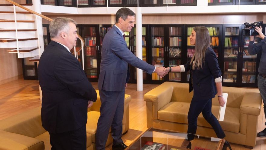 Junts, tras reunirse con Sánchez: "Continuamos lejos"