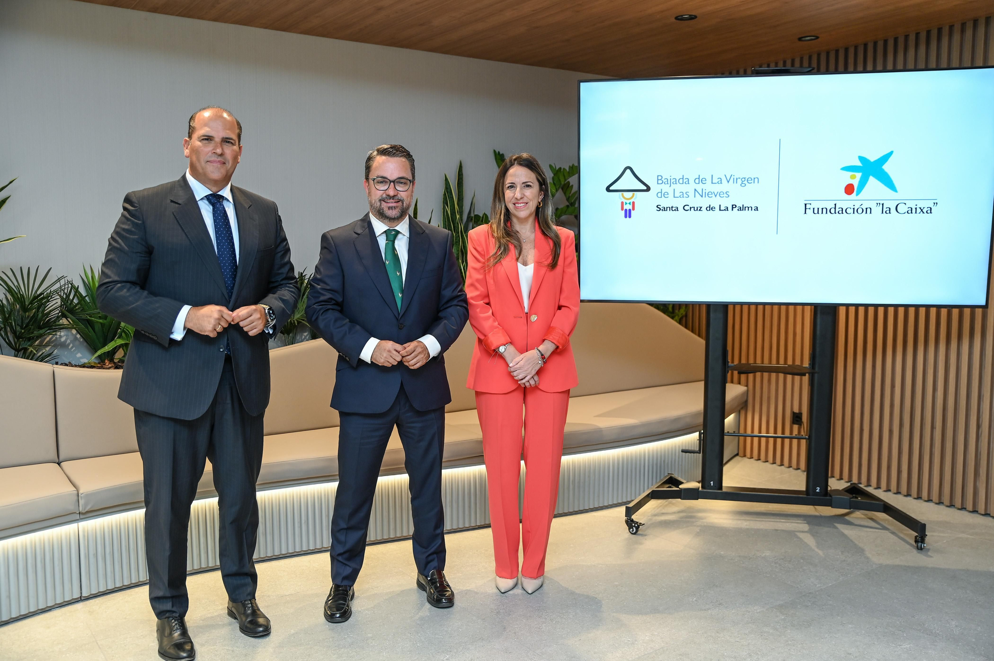 La Fundación ‘la Caixa’ y CaixaBank reafirman su apoyo a la Bajada de la Virgen de las Nieves.