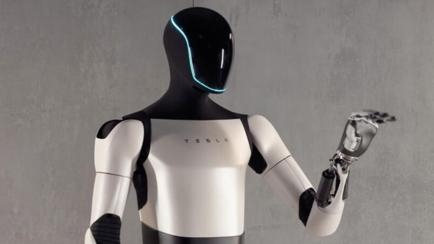 La nueva idea disparatada de Elon Musk es liberar a los presos y asignarles uno de sus robots para que le vigile en todas partes