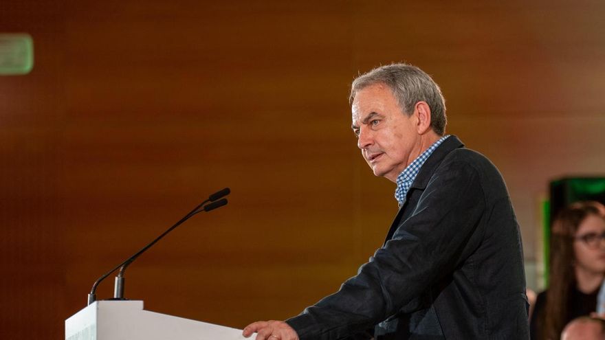 Archivo - El expresidente del Gobierno José Luis Rodríguez Zapatero durante un acto público.