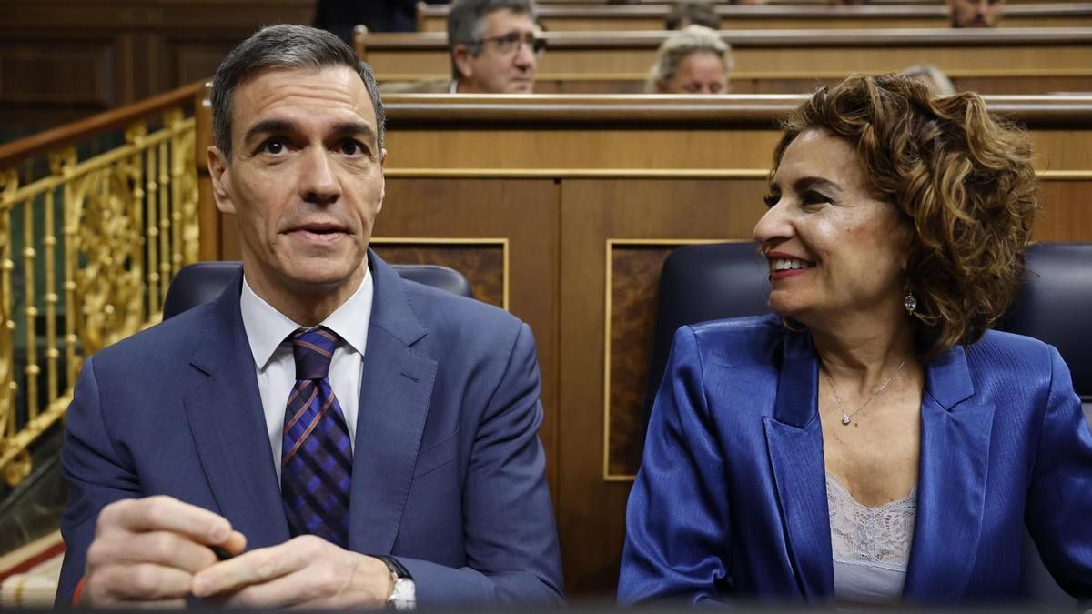 Pedro Sánchez y María Jesús Montero, este miércoles en el Congreso