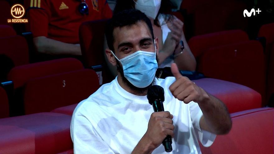 Borja Iglesias, de público en 'La Resistencia' durante el España-Eslovaquia: "Vamos, Morata, sabes que confío en ti"
