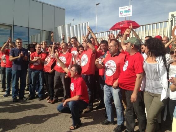 Celebración trabajaores RTVV sentencia ERE