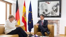 El pulso de los 'populares' con socialistas y liberales mantiene bloqueada la renovación de la UE tras una noche en vela negociando