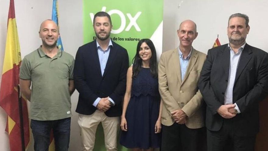 Un juez imputa a un dirigente de Vox en València por revelar antecedentes policiales de otro militante