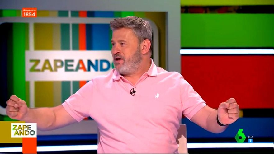 Miki Nadal recibió en 'Zapeando' el mensaje más esperado: "Me acaba de llegar la citación para vacunarme"