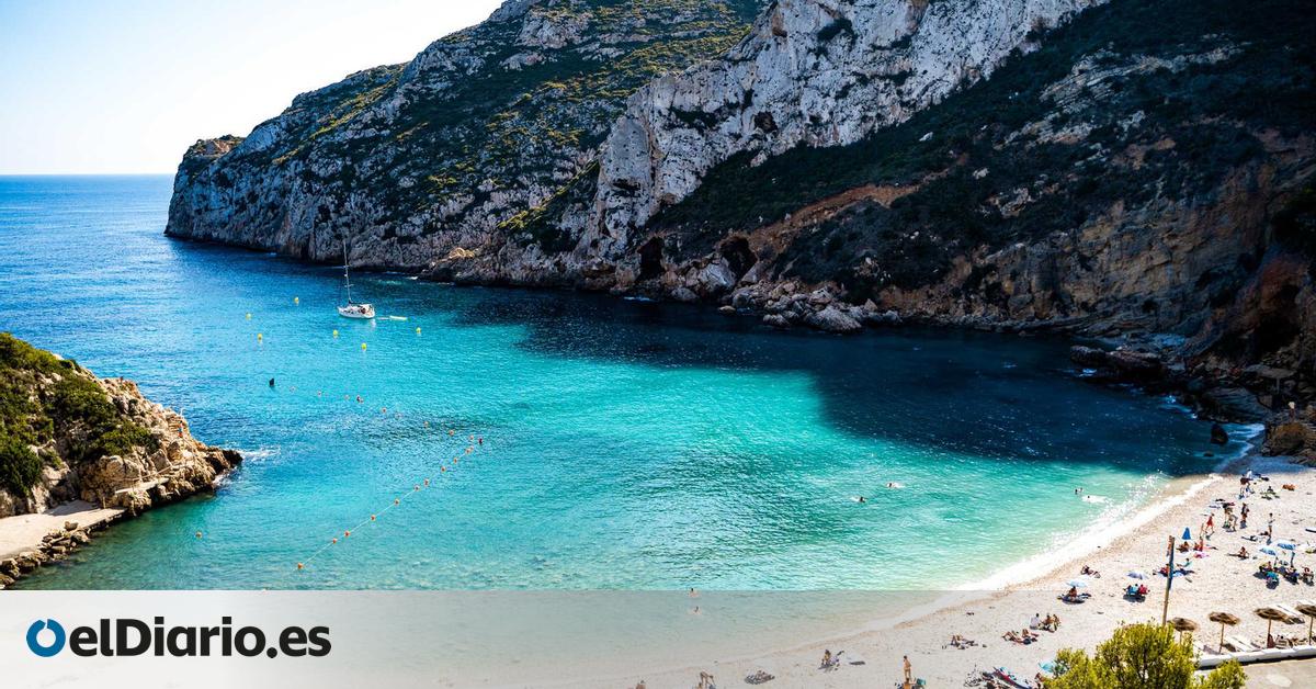 Sol, arena y Mediterráneo: estas son las 10 mejores playas de Valéncia en 2025