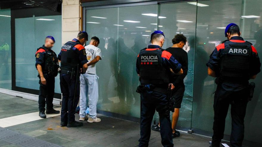 Última hora sobre las convocatorias de Blocus, en directo: suben a 1.000 los identificados en Barcelona por los Mossos