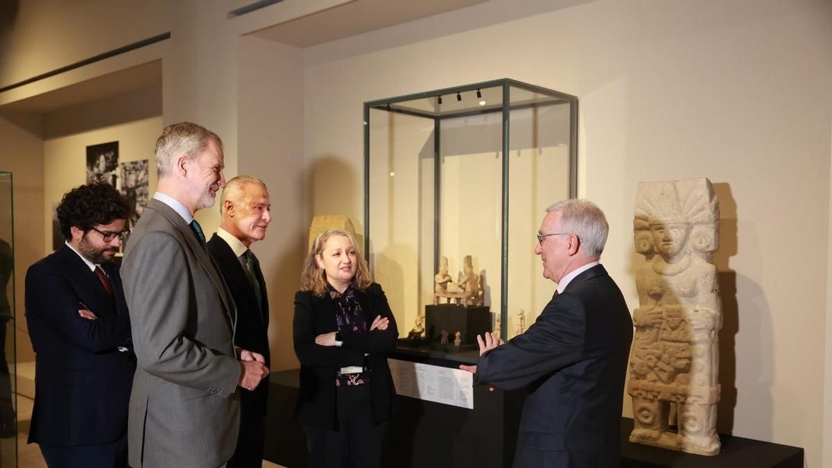 Felipe VI reconoce que hubo "mucho abuso" durante la conquista de América frente al embajador de México