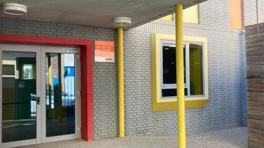 Familias de una escuela infantil de Huesca denuncian plazas públicas sin cubrir “mientras se impulsa la concertada”