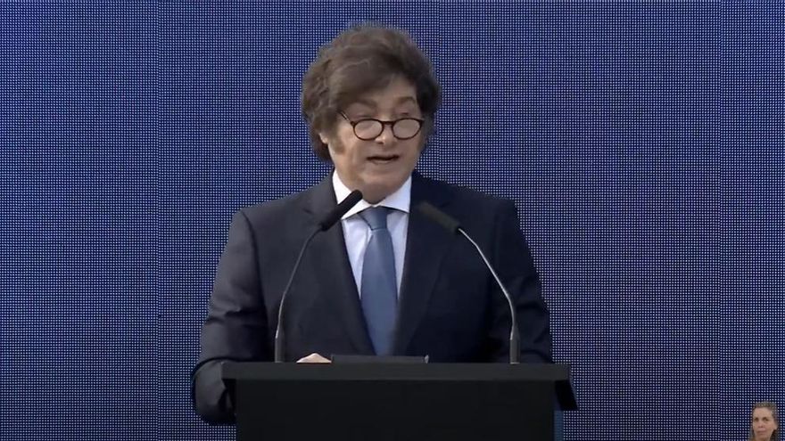 Milei y Bullrich relanzaron la Policía Federal con perfil de FBI en vísperas del arresto de Cristina Kirchner