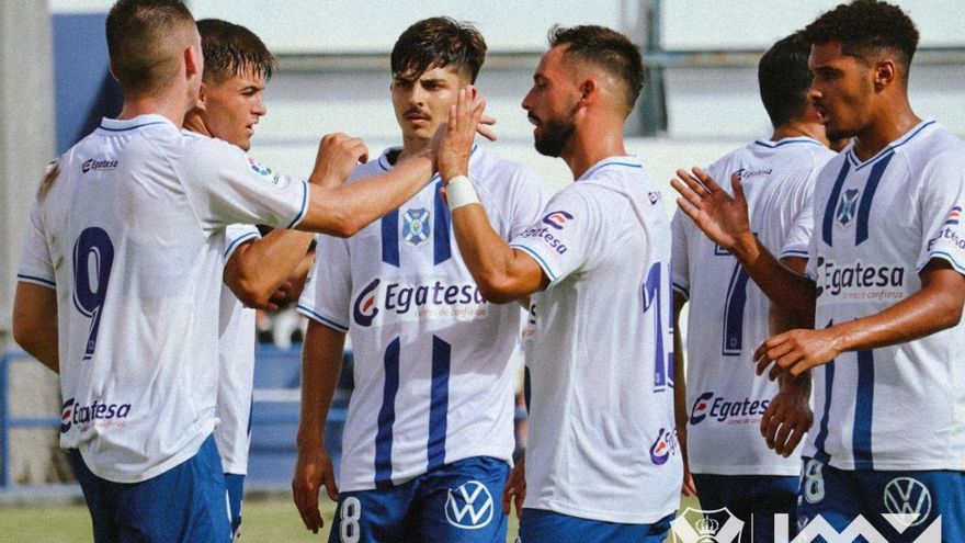 El CD Tenerife arranca la pretemporada con victoria