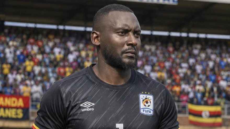 La muerte del rey Oyo a los 34 años abrió la sucesión en un reino de Uganda y colocó a un portero de fútbol entre los posibles herederos