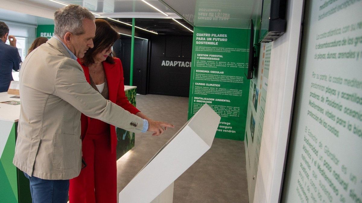 El 'EducaBus' cierra en Palma del Río su periplo por la provincia de Córdoba