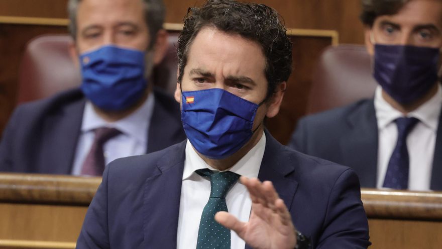 El secretario general del Partido Popular, Teodoro García Egea, interviene en una sesión de control al Gobierno en el Congreso de los Diputados, a 13 de octubre de 2021, en Madrid, (España).