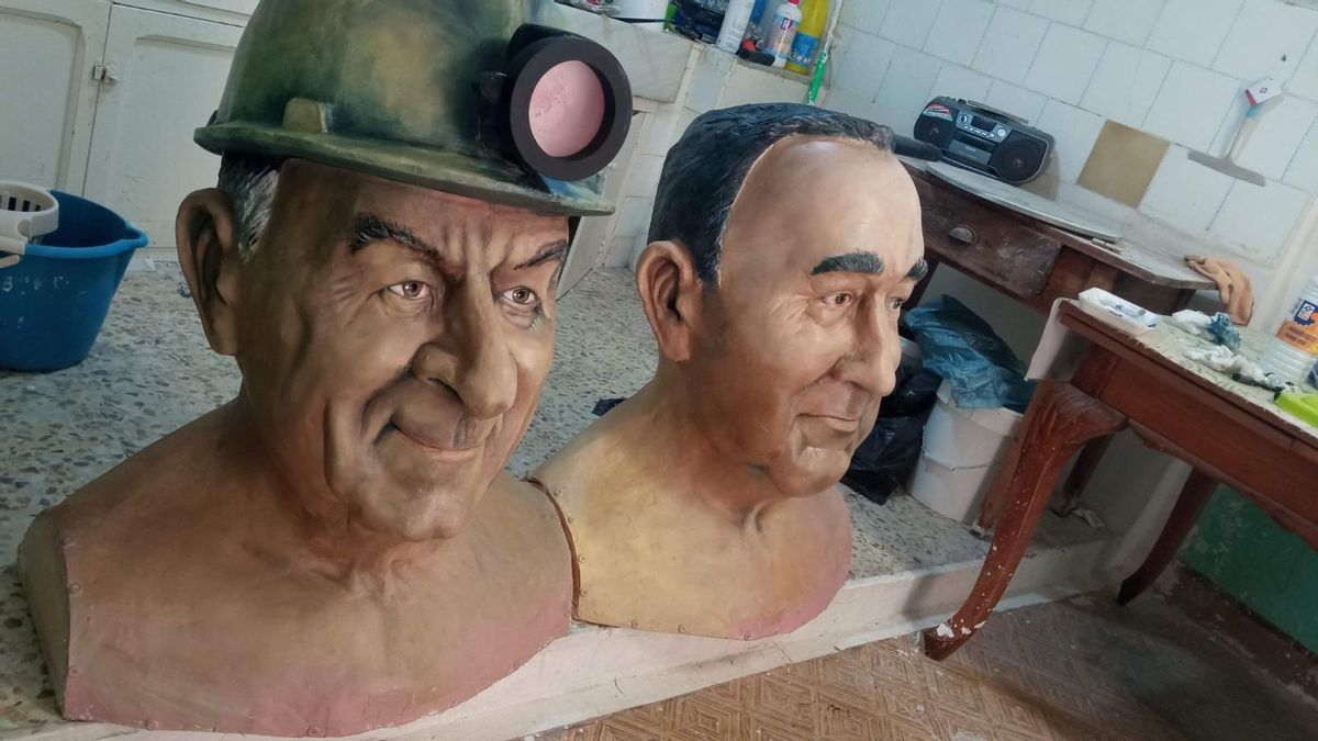 Los gigantes de Alcorisa, el alguacil y el alcalde